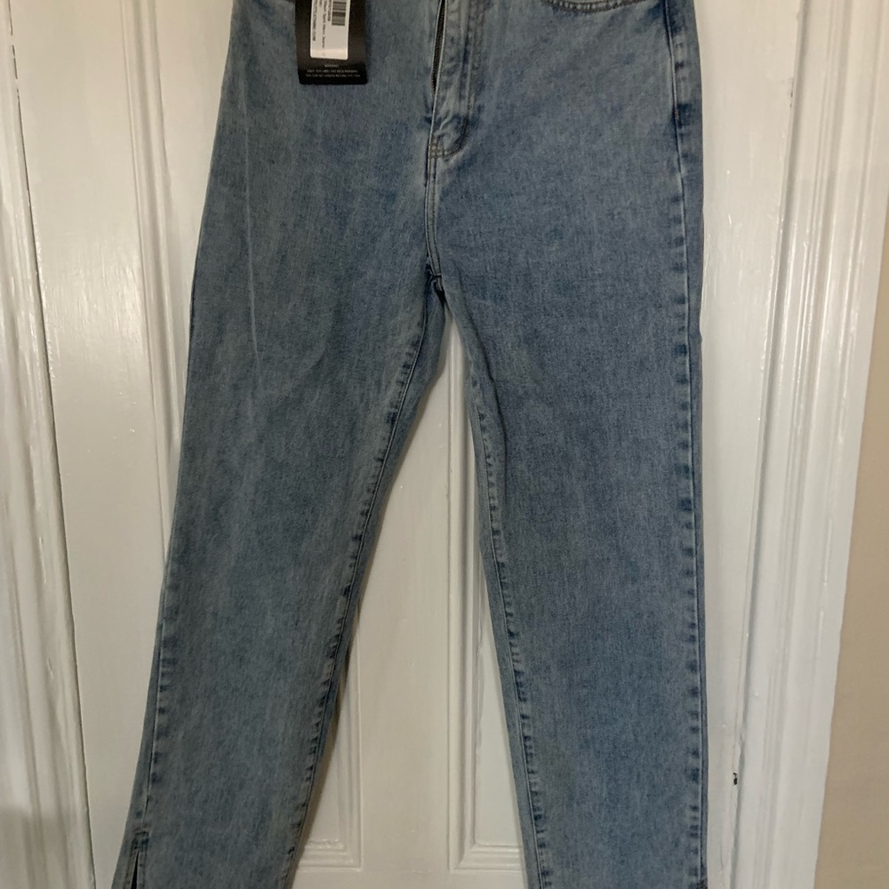 Light Wash Split Hem Jeans